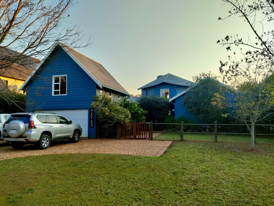 4 Bedroom Property for Sale in The Coves North West